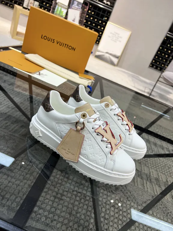 Louis Vuitton Shoe 